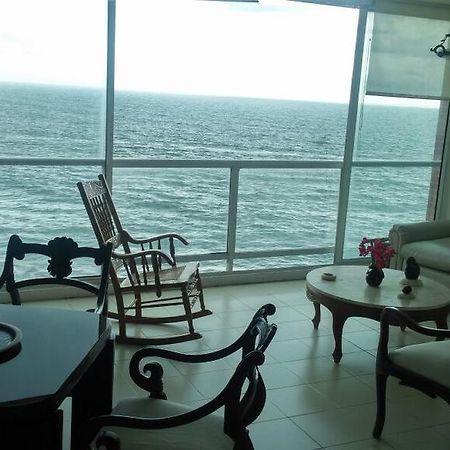 Apto En Cartagena Ed Puerto Azul Vista Al Marアパートメント エクステリア 写真
