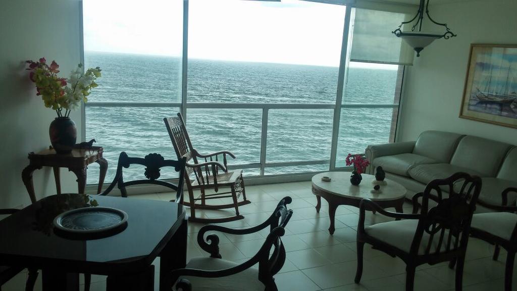 Apto En Cartagena Ed Puerto Azul Vista Al Marアパートメント エクステリア 写真
