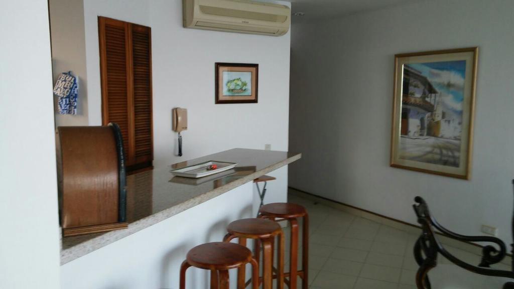 Apto En Cartagena Ed Puerto Azul Vista Al Marアパートメント エクステリア 写真