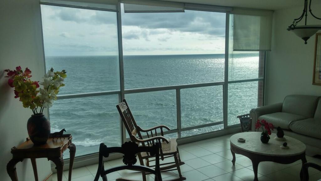 Apto En Cartagena Ed Puerto Azul Vista Al Marアパートメント エクステリア 写真